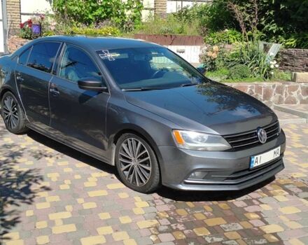 Серый Фольксваген Джетта, объемом двигателя 1.8 л и пробегом 220 тыс. км за 9000 $, фото 2 на Automoto.ua