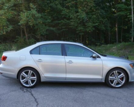 Серый Фольксваген Джетта, объемом двигателя 2 л и пробегом 77 тыс. км за 9000 $, фото 6 на Automoto.ua