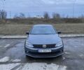 Серый Фольксваген Джетта, объемом двигателя 1.8 л и пробегом 85 тыс. км за 11600 $, фото 1 на Automoto.ua