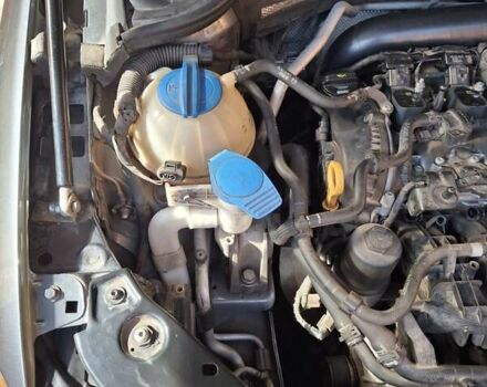 Серый Фольксваген Джетта, объемом двигателя 1.8 л и пробегом 250 тыс. км за 9100 $, фото 5 на Automoto.ua