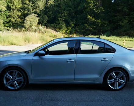 Серый Фольксваген Джетта, объемом двигателя 2 л и пробегом 70 тыс. км за 5700 $, фото 3 на Automoto.ua