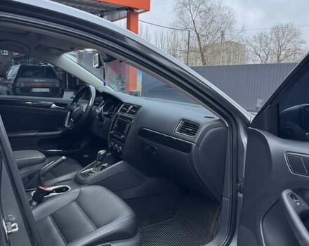 Серый Фольксваген Джетта, объемом двигателя 1.97 л и пробегом 167 тыс. км за 13300 $, фото 7 на Automoto.ua