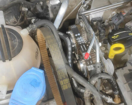 Серый Фольксваген Джетта, объемом двигателя 1.4 л и пробегом 173 тыс. км за 10700 $, фото 10 на Automoto.ua