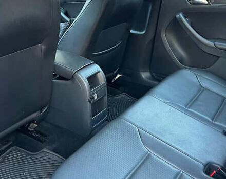 Сірий Фольксваген Джетта, об'ємом двигуна 1.8 л та пробігом 153 тис. км за 11000 $, фото 17 на Automoto.ua