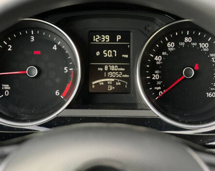 Серый Фольксваген Джетта, объемом двигателя 2 л и пробегом 190 тыс. км за 10500 $, фото 10 на Automoto.ua