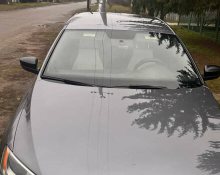 Серый Фольксваген Джетта, объемом двигателя 1.8 л и пробегом 213 тыс. км за 10500 $, фото 6 на Automoto.ua