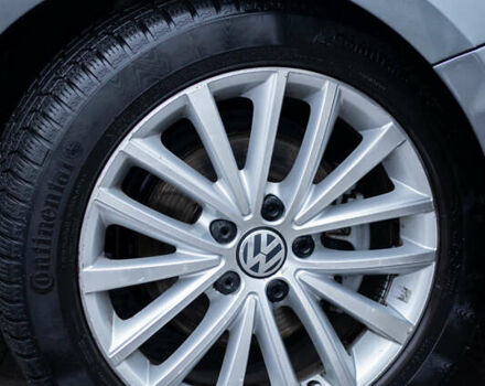 Серый Фольксваген Джетта, объемом двигателя 1.8 л и пробегом 157 тыс. км за 12500 $, фото 12 на Automoto.ua