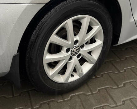 Серый Фольксваген Джетта, объемом двигателя 1.8 л и пробегом 169 тыс. км за 8900 $, фото 18 на Automoto.ua