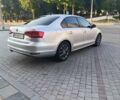 Серый Фольксваген Джетта, объемом двигателя 1.8 л и пробегом 258 тыс. км за 10300 $, фото 2 на Automoto.ua