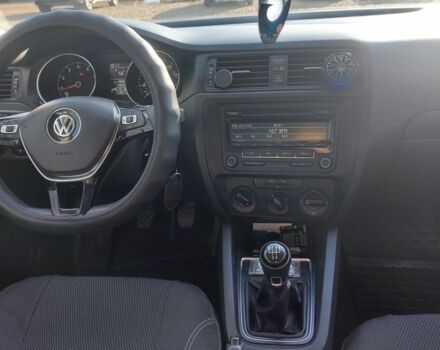 Серый Фольксваген Джетта, объемом двигателя 2 л и пробегом 150 тыс. км за 8900 $, фото 6 на Automoto.ua