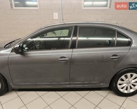 Серый Фольксваген Джетта, объемом двигателя 1.39 л и пробегом 165 тыс. км за 11200 $, фото 1 на Automoto.ua