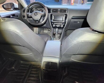 Серый Фольксваген Джетта, объемом двигателя 2 л и пробегом 85 тыс. км за 12500 $, фото 7 на Automoto.ua