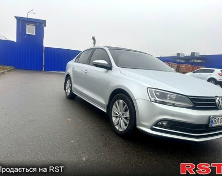 Серый Фольксваген Джетта, объемом двигателя 1.6 л и пробегом 138 тыс. км за 13500 $, фото 2 на Automoto.ua