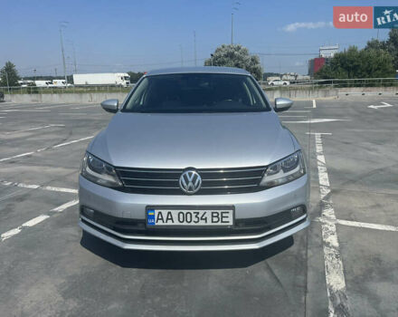 Сірий Фольксваген Джетта, об'ємом двигуна 1.6 л та пробігом 130 тис. км за 14999 $, фото 5 на Automoto.ua