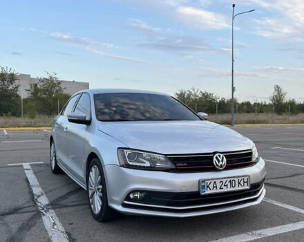 Сірий Фольксваген Джетта, об'ємом двигуна 1.8 л та пробігом 164 тис. км за 12000 $, фото 2 на Automoto.ua