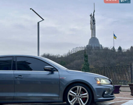 Серый Фольксваген Джетта, объемом двигателя 2 л и пробегом 188 тыс. км за 14500 $, фото 25 на Automoto.ua