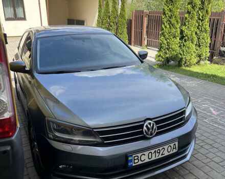 Сірий Фольксваген Джетта, об'ємом двигуна 1.39 л та пробігом 105 тис. км за 11000 $, фото 1 на Automoto.ua
