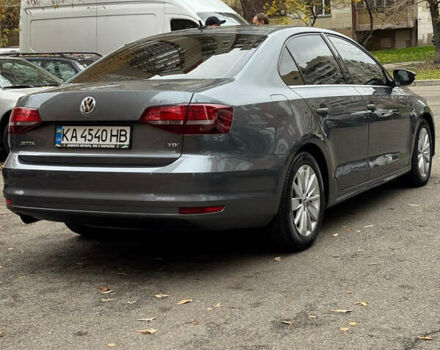 Серый Фольксваген Джетта, объемом двигателя 1.6 л и пробегом 213 тыс. км за 9700 $, фото 8 на Automoto.ua