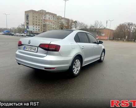 Серый Фольксваген Джетта, объемом двигателя 1.6 л и пробегом 138 тыс. км за 13500 $, фото 5 на Automoto.ua
