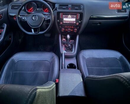 Серый Фольксваген Джетта, объемом двигателя 1.6 л и пробегом 186 тыс. км за 12600 $, фото 10 на Automoto.ua