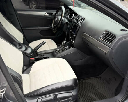 Серый Фольксваген Джетта, объемом двигателя 1.8 л и пробегом 237 тыс. км за 10300 $, фото 11 на Automoto.ua