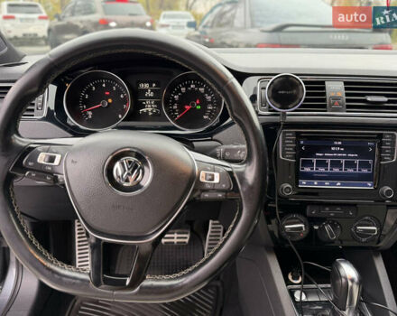 Серый Фольксваген Джетта, объемом двигателя 1.8 л и пробегом 237 тыс. км за 10300 $, фото 21 на Automoto.ua