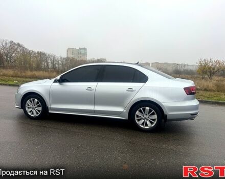 Серый Фольксваген Джетта, объемом двигателя 1.6 л и пробегом 138 тыс. км за 13500 $, фото 1 на Automoto.ua