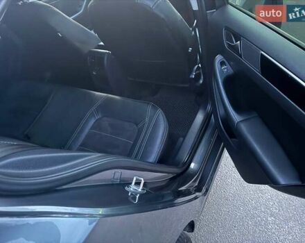 Серый Фольксваген Джетта, объемом двигателя 1.6 л и пробегом 186 тыс. км за 12600 $, фото 13 на Automoto.ua