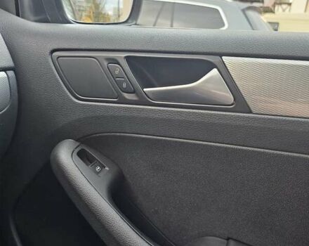 Сірий Фольксваген Джетта, об'ємом двигуна 1.4 л та пробігом 80 тис. км за 10499 $, фото 14 на Automoto.ua