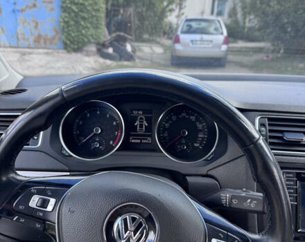 Сірий Фольксваген Джетта, об'ємом двигуна 1.39 л та пробігом 148 тис. км за 11000 $, фото 12 на Automoto.ua
