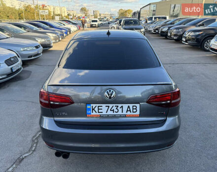 Фольксваген Джетта 2016 в Запорожье на Automoto.ua Серый Фольксваген Джетта, объемом двигателя 1.8 л и пробегом 210 тыс. км за 9999 $, фото 11 на Automoto.ua