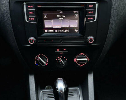 Серый Фольксваген Джетта, объемом двигателя 1.4 л и пробегом 215 тыс. км за 7650 $, фото 13 на Automoto.ua