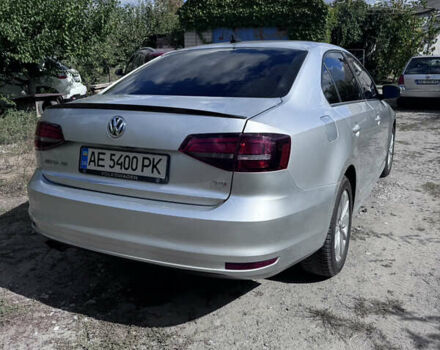 Сірий Фольксваген Джетта, об'ємом двигуна 1.39 л та пробігом 148 тис. км за 11000 $, фото 3 на Automoto.ua