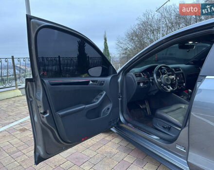 Серый Фольксваген Джетта, объемом двигателя 2 л и пробегом 188 тыс. км за 14500 $, фото 26 на Automoto.ua