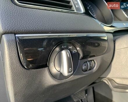 Сірий Фольксваген Джетта, об'ємом двигуна 1.6 л та пробігом 144 тис. км за 13000 $, фото 27 на Automoto.ua