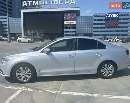 Сірий Фольксваген Джетта, об'ємом двигуна 1.6 л та пробігом 130 тис. км за 14999 $, фото 6 на Automoto.ua