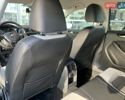 Сірий Фольксваген Джетта, об'ємом двигуна 1.6 л та пробігом 144 тис. км за 13000 $, фото 21 на Automoto.ua