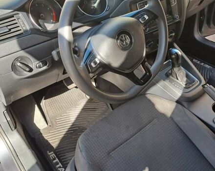 Серый Фольксваген Джетта, объемом двигателя 1.4 л и пробегом 178 тыс. км за 9400 $, фото 13 на Automoto.ua