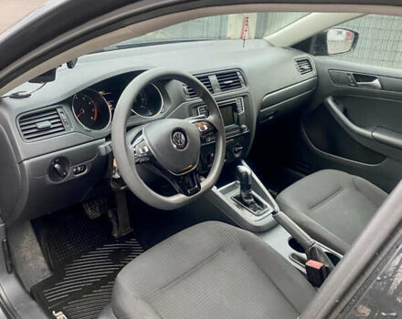 Серый Фольксваген Джетта, объемом двигателя 1.4 л и пробегом 99 тыс. км за 9400 $, фото 4 на Automoto.ua