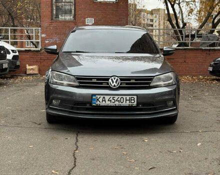 Серый Фольксваген Джетта, объемом двигателя 1.6 л и пробегом 213 тыс. км за 9700 $, фото 1 на Automoto.ua