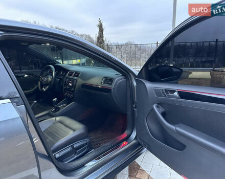 Серый Фольксваген Джетта, объемом двигателя 2 л и пробегом 188 тыс. км за 14500 $, фото 32 на Automoto.ua