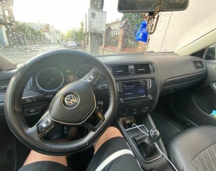 Серый Фольксваген Джетта, объемом двигателя 1.4 л и пробегом 270 тыс. км за 7500 $, фото 6 на Automoto.ua