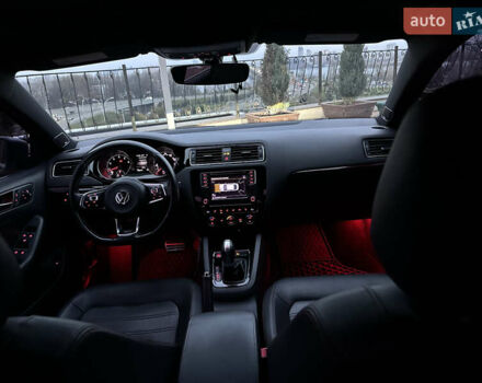 Серый Фольксваген Джетта, объемом двигателя 2 л и пробегом 188 тыс. км за 14500 $, фото 34 на Automoto.ua