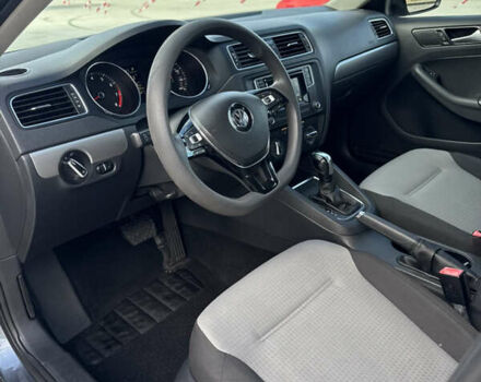 Фольксваген Джетта 2016 у Києві на Automoto.ua Сірий Фольксваген Джетта, об'ємом двигуна 1.4 л та пробігом 150 тис. км за 10000 $, фото 4 на Automoto.ua