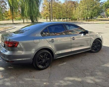 Серый Фольксваген Джетта, объемом двигателя 1.4 л и пробегом 178 тыс. км за 9400 $, фото 5 на Automoto.ua