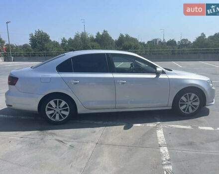 Сірий Фольксваген Джетта, об'ємом двигуна 1.6 л та пробігом 130 тис. км за 14999 $, фото 7 на Automoto.ua