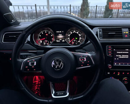 Серый Фольксваген Джетта, объемом двигателя 2 л и пробегом 188 тыс. км за 14500 $, фото 35 на Automoto.ua