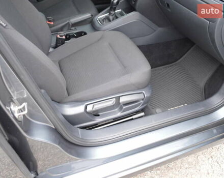 Серый Фольксваген Джетта, объемом двигателя 1.4 л и пробегом 110 тыс. км за 12800 $, фото 19 на Automoto.ua