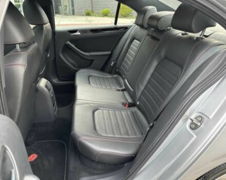 Сірий Фольксваген Джетта, об'ємом двигуна 2 л та пробігом 70 тис. км за 6000 $, фото 14 на Automoto.ua