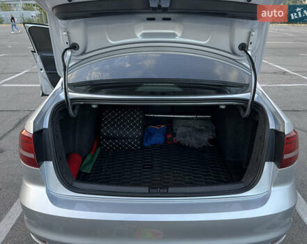 Сірий Фольксваген Джетта, об'ємом двигуна 1.8 л та пробігом 164 тис. км за 12000 $, фото 12 на Automoto.ua